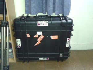 2012-Fiji-suitcase radio